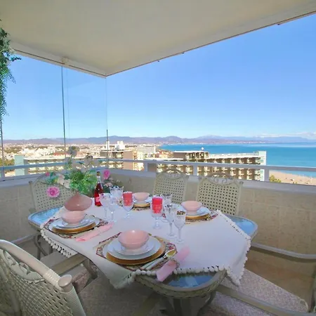 Malaga Paradise Apartamento *